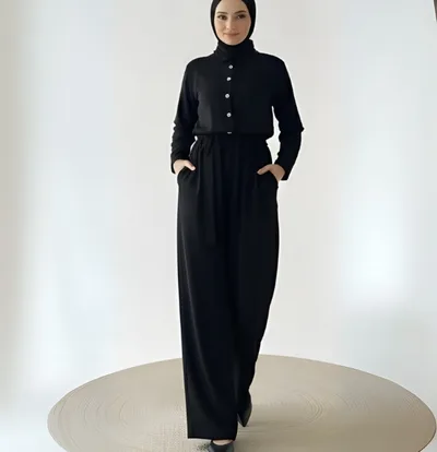 جمبسوت  نسائي واسع مزرر