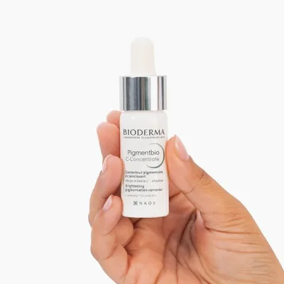 سيروم فيتامين سي المركز  المحمي من الاكسدة لعلاج  Pigmentobio C Concentrate Pigmentation Corrector 15 ml
التصبغات واضفاء نضارة للبشرة