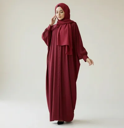 عباية حمراء نسائية